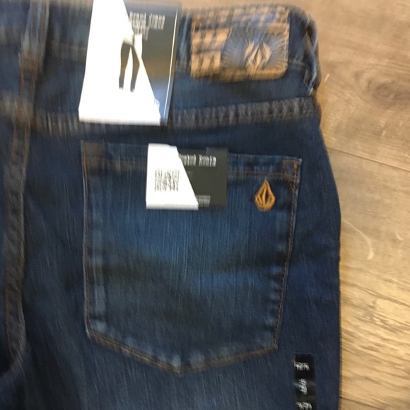 Volcom  Jeans Volstone Legging Fit - Picture 3 of 5